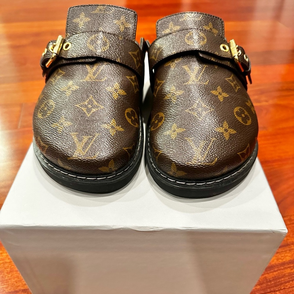 LV Cosy Flat Comfort Clog Gold Buckle